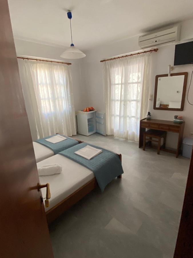 Asiminas Hotell Naxos City Exteriör bild